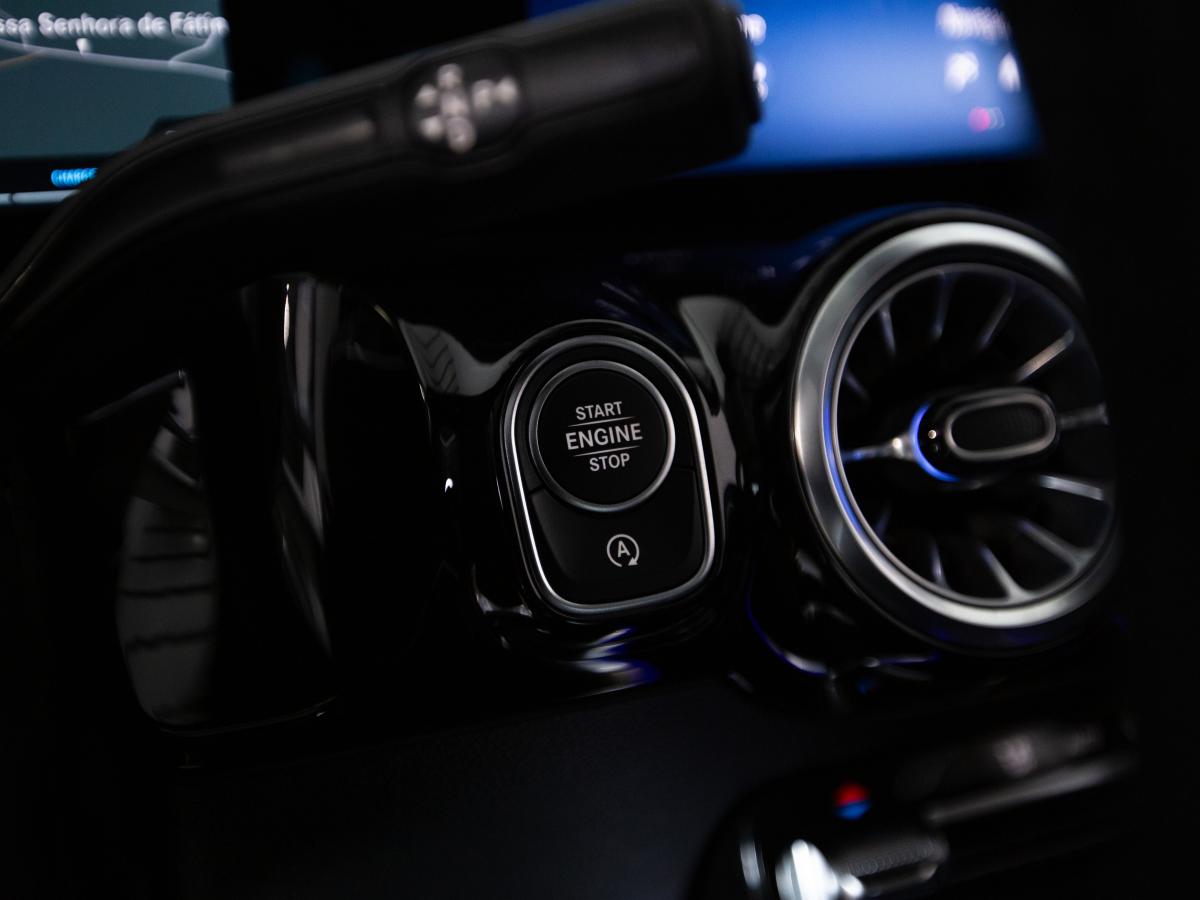 mercedes-benz-gla-2024-gasolina-1332cc