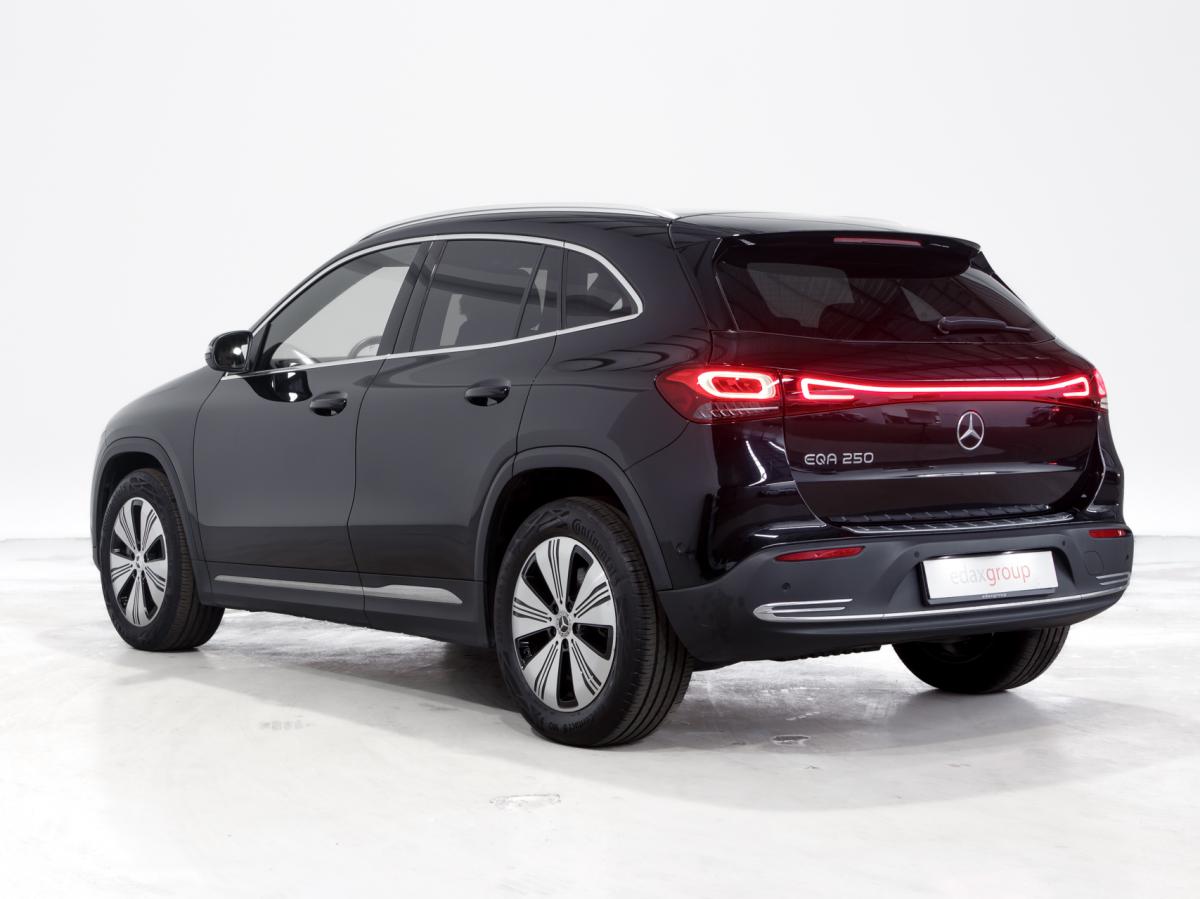 mercedes-benz-eqa-2023-eletrico-0cc