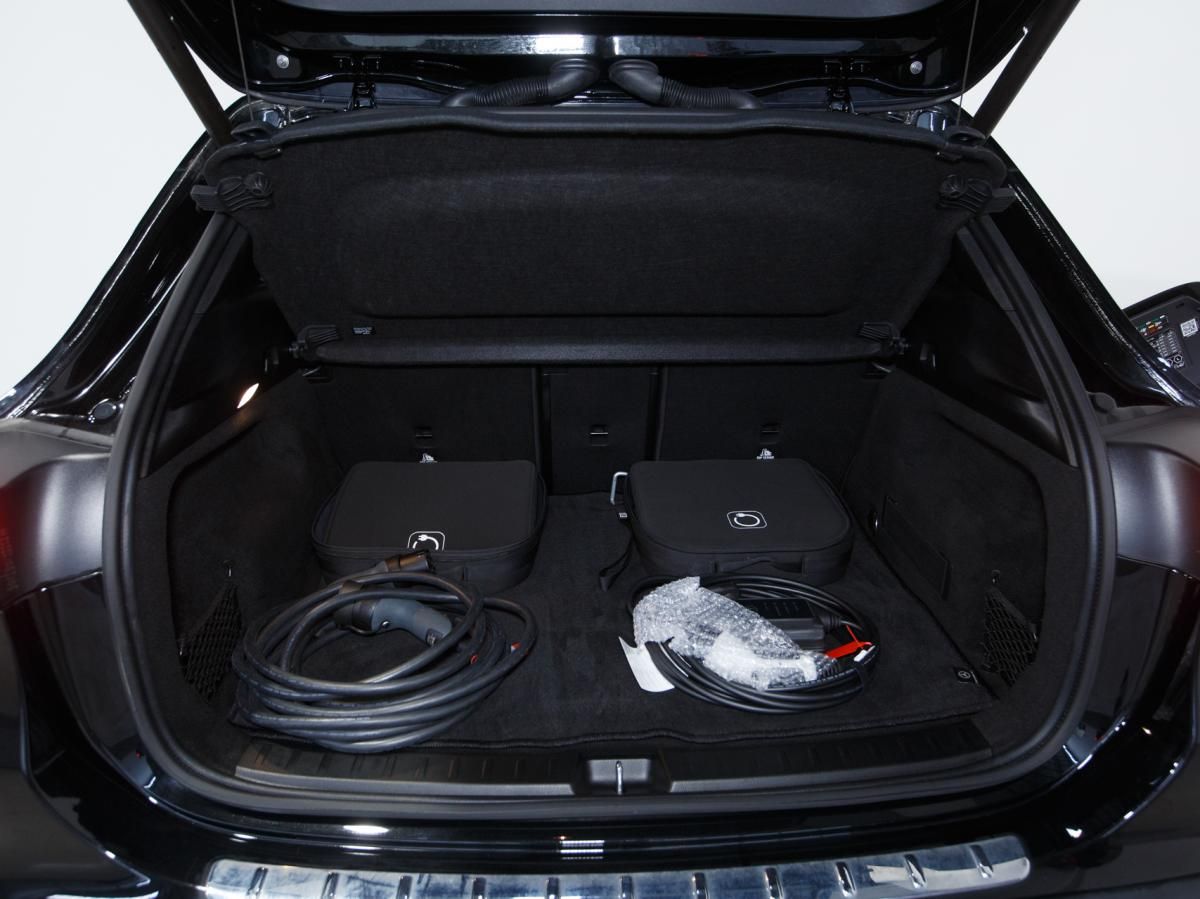 mercedes-benz-eqa-2023-eletrico-0cc