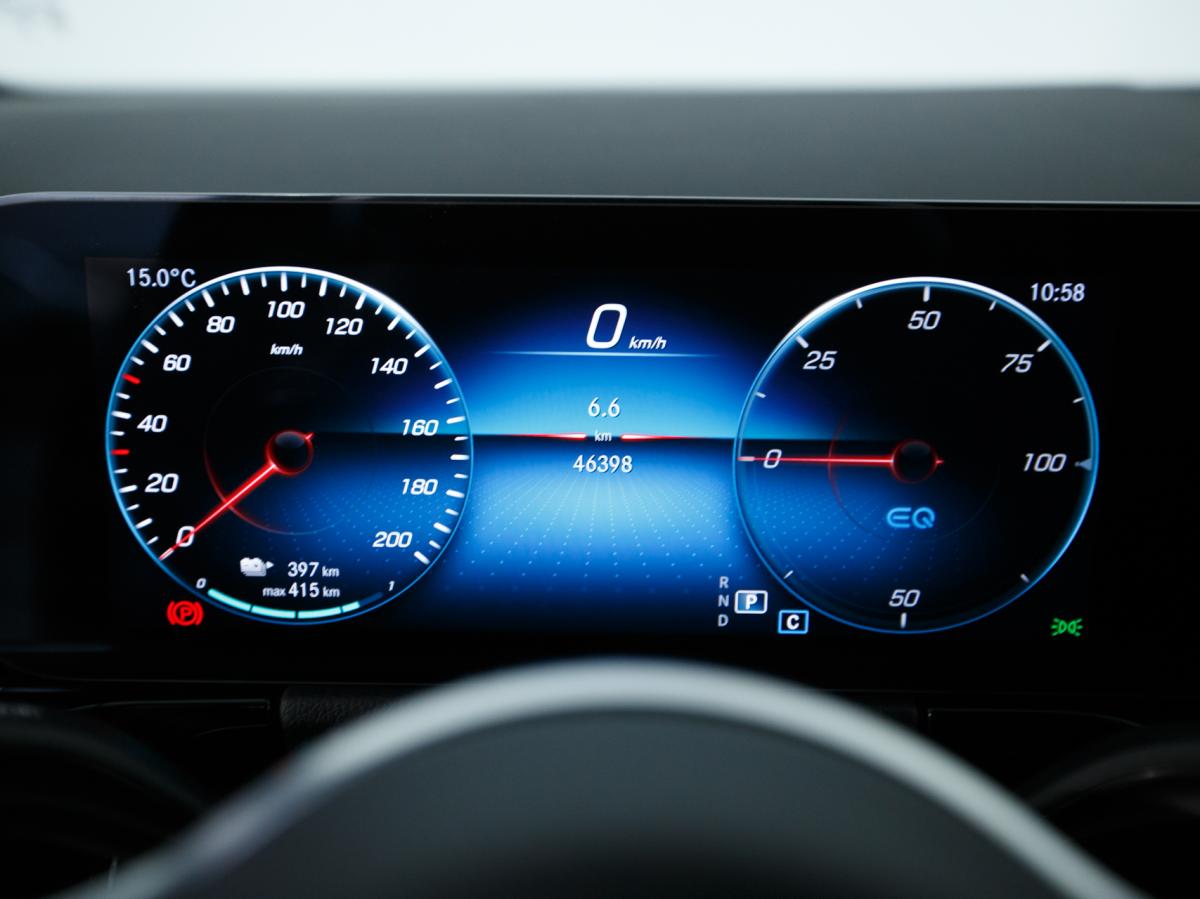mercedes-benz-eqa-2023-eletrico-0cc