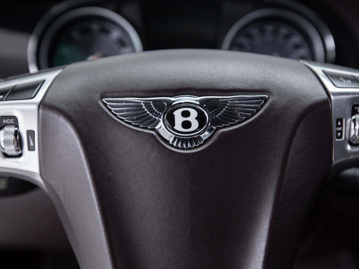 bentley-continental-2014-gasolina-3993cc