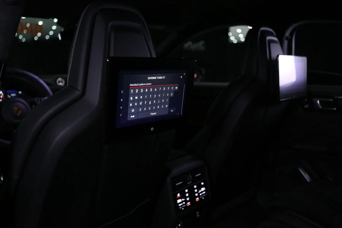 porsche-cayenne-2022-gasolina-3996cc
