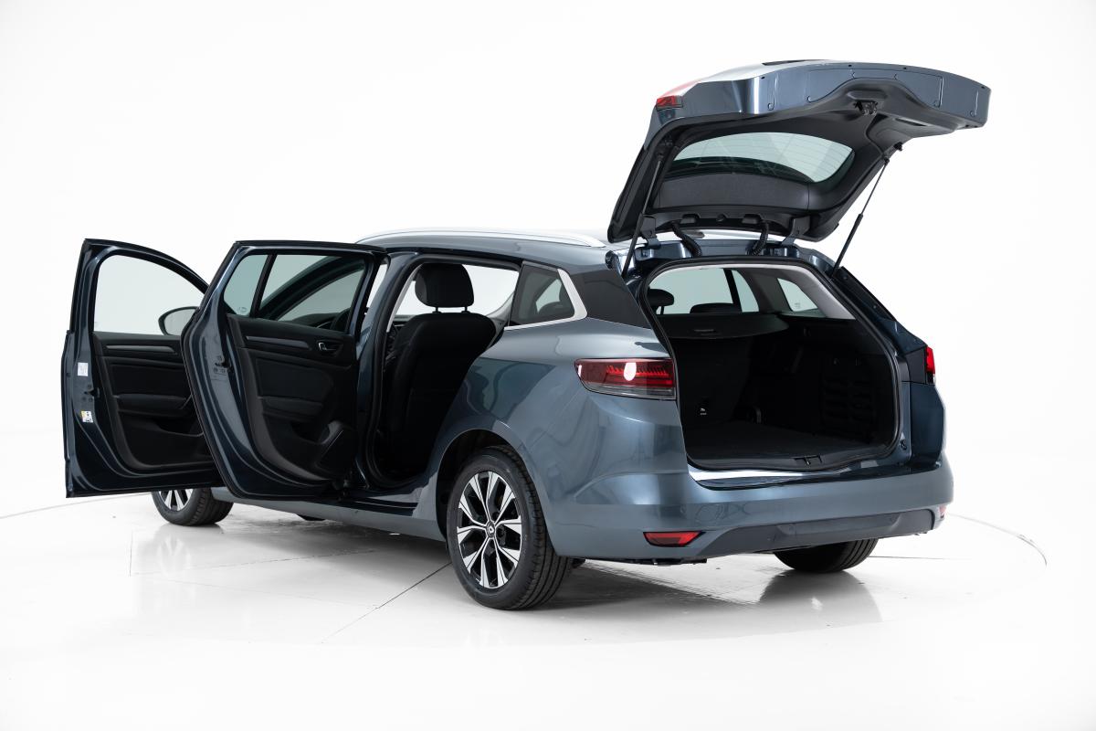 renault-megane-sport-tourer-2022-diesel-1461cc