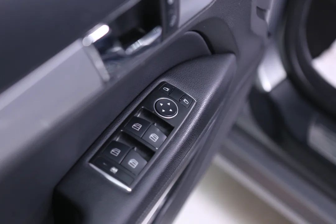 mercedes-benz-classe-e-2010-diesel-2143cc