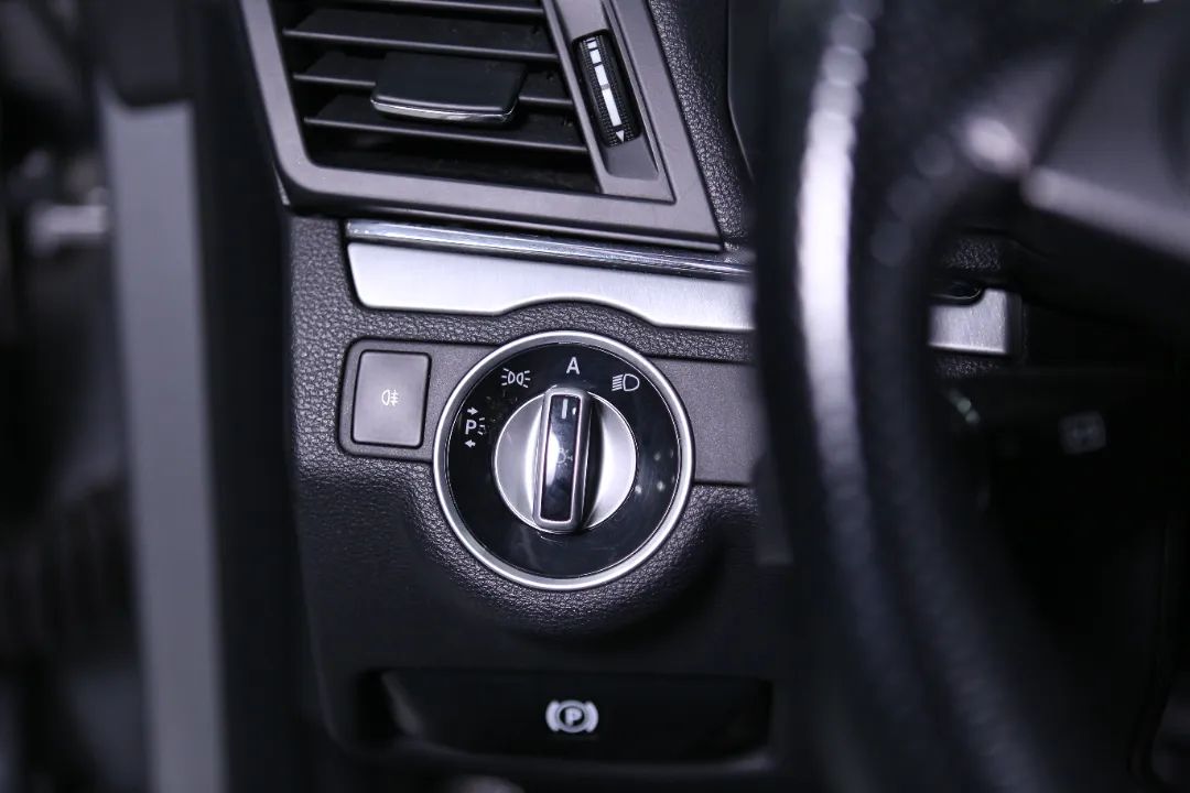 mercedes-benz-classe-e-2010-diesel-2143cc