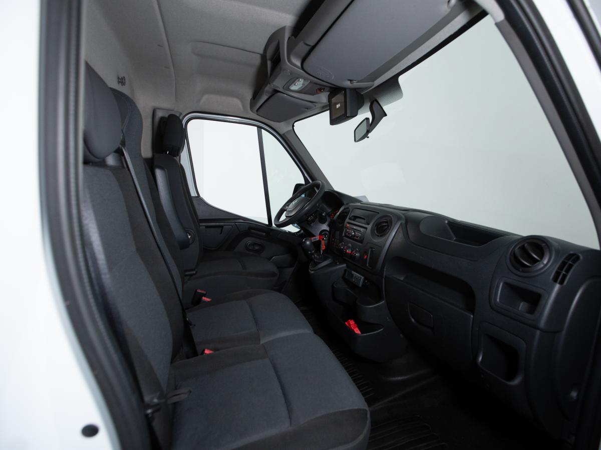 renault-master-2019-diesel-2299cc