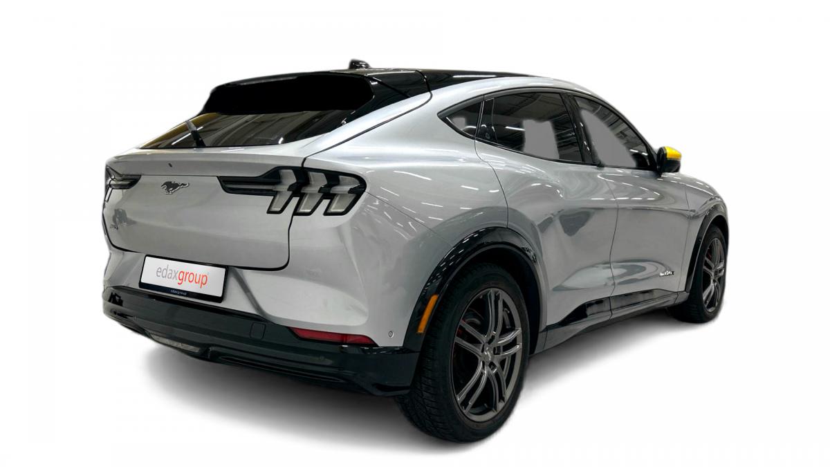 ford-mustang-mach-e-2021-eletrico-0cc