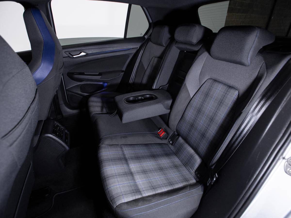 volkswagen-golf-2021-hibrido-a-gasolina-1395cc