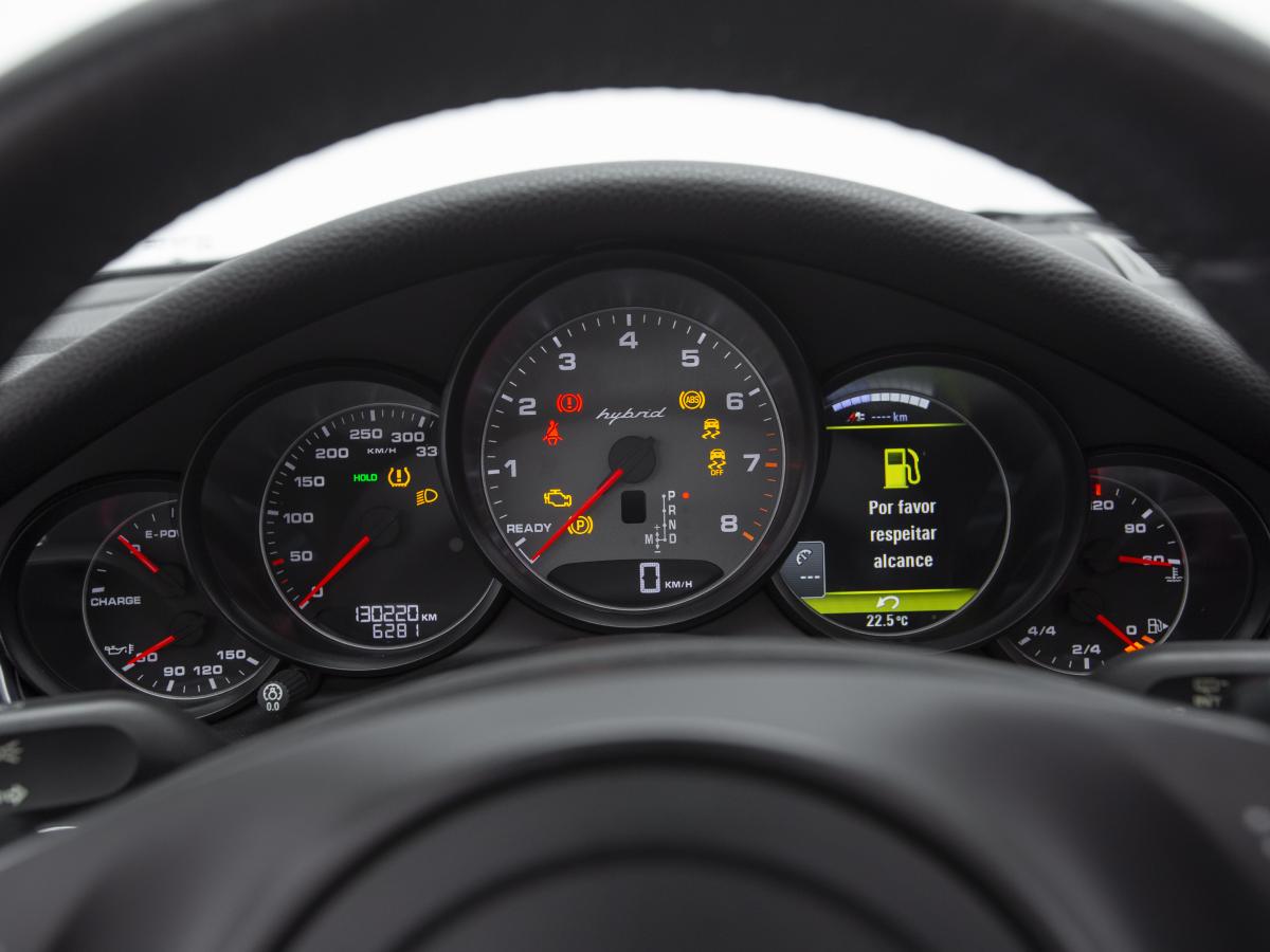 porsche-panamera-2013-hibrido-a-gasolina-2995cc