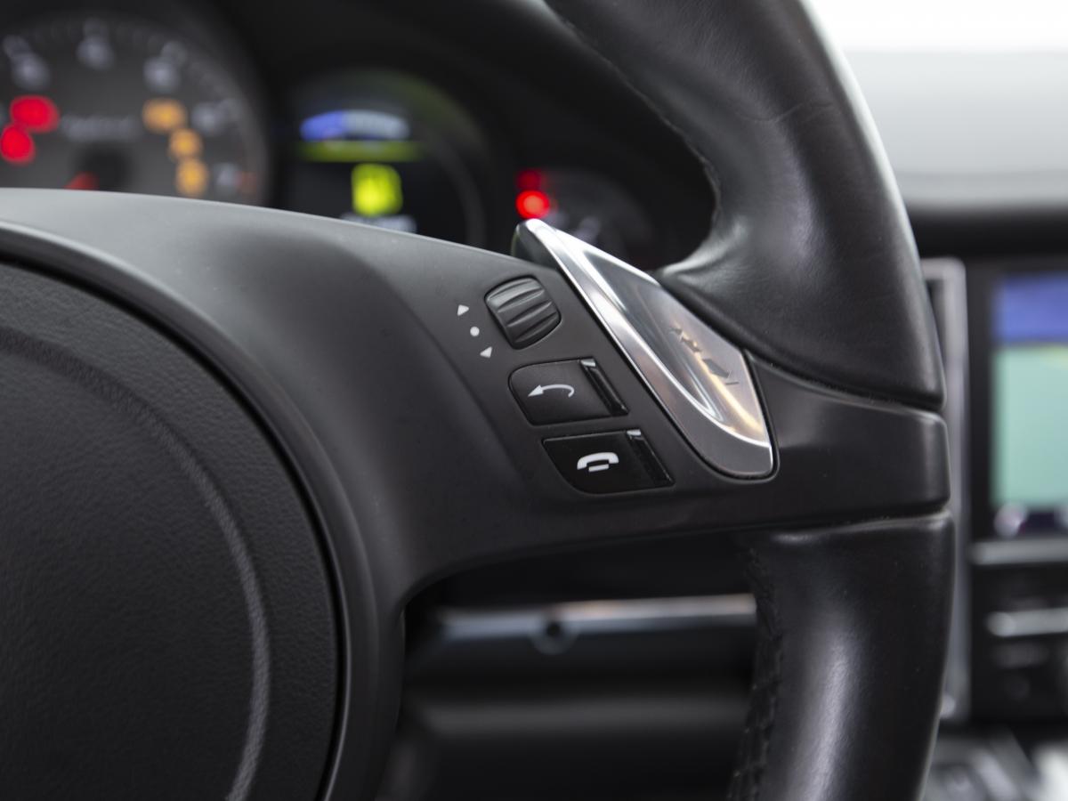 porsche-panamera-2013-hibrido-a-gasolina-2995cc