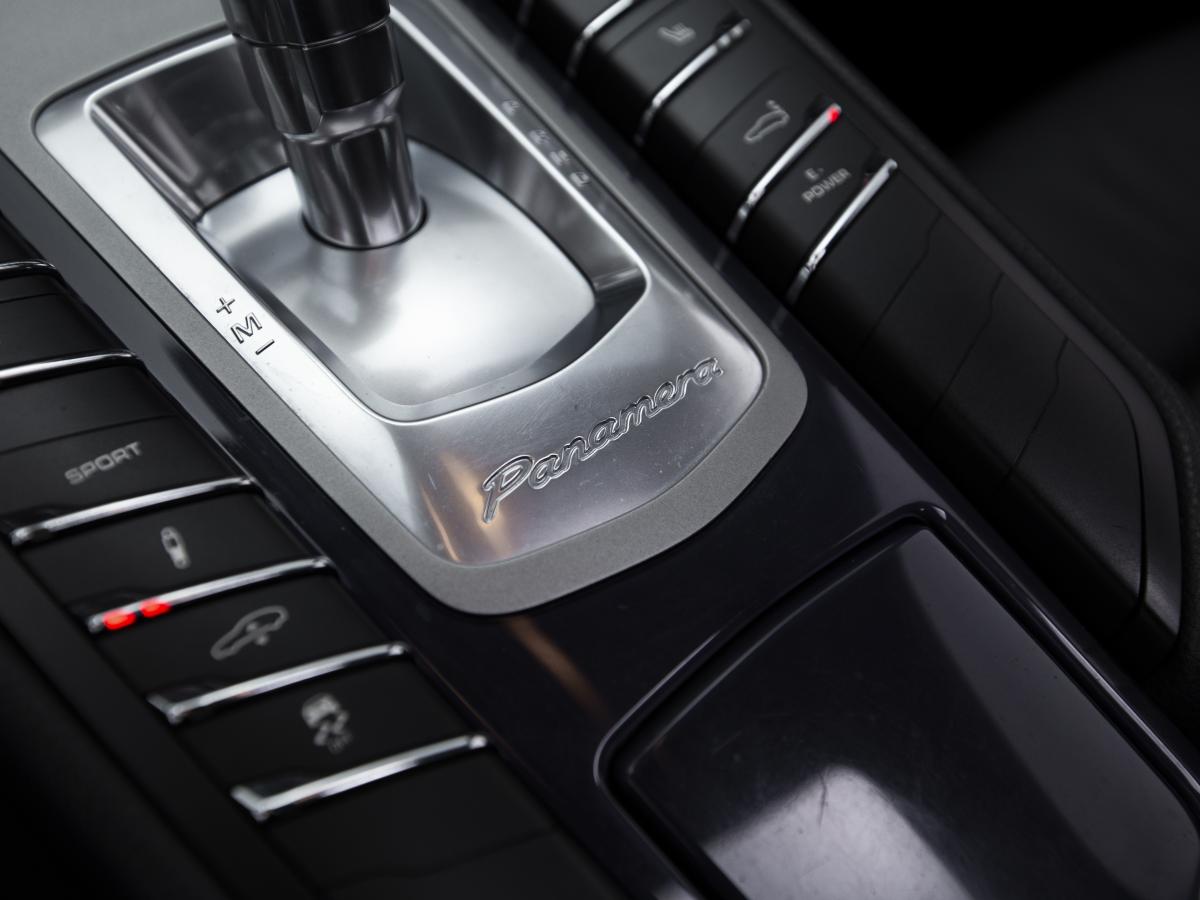 porsche-panamera-2013-hibrido-a-gasolina-2995cc