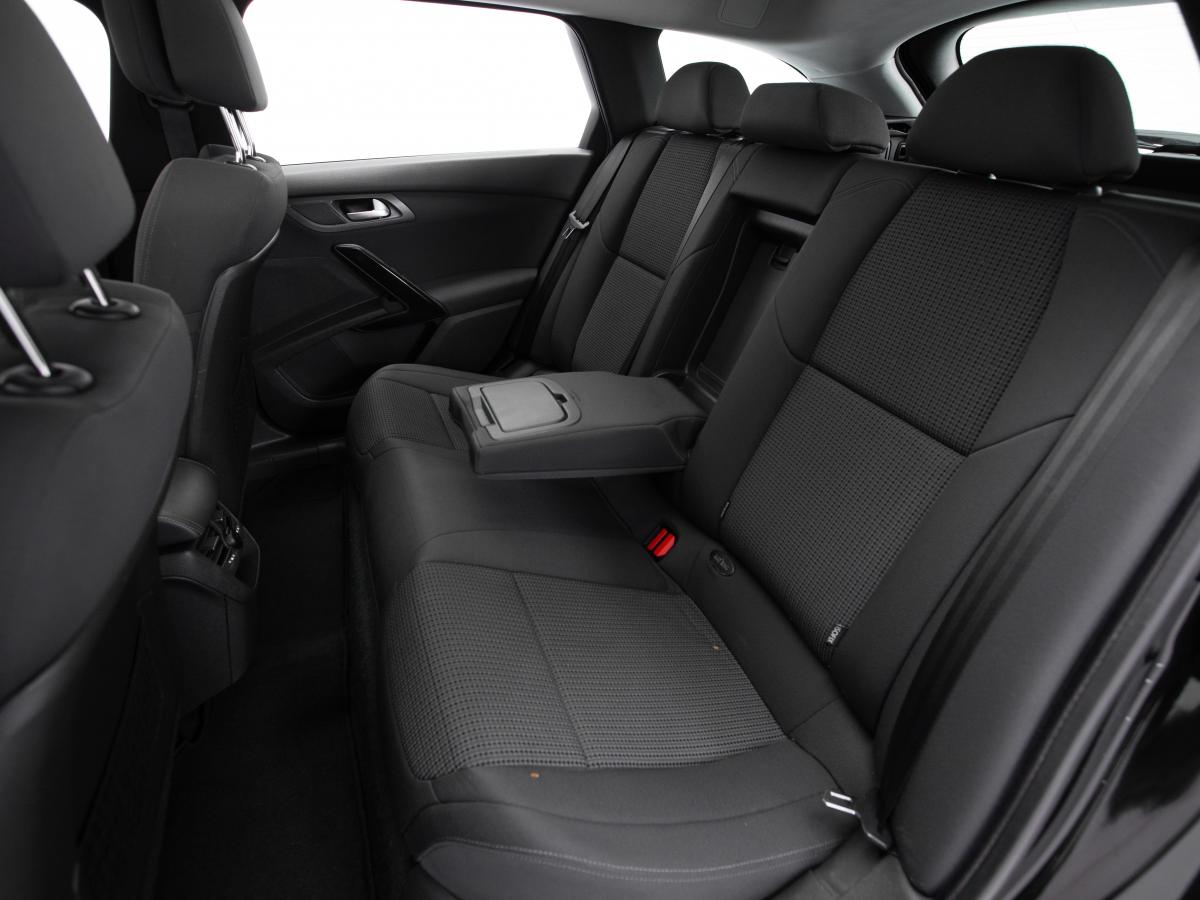 peugeot-508-sw-2012-diesel-1560cc