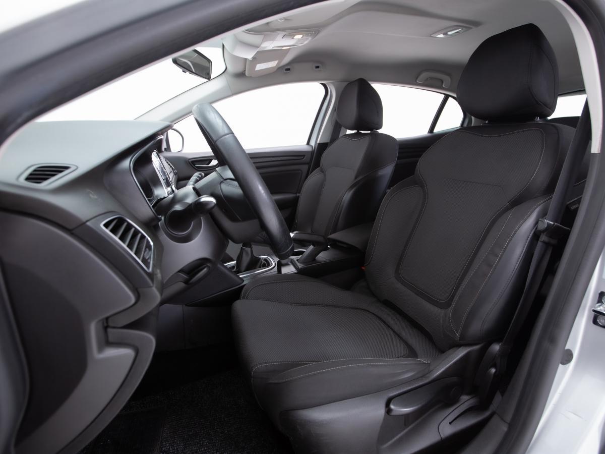 renault-megane-2019-diesel-1461cc