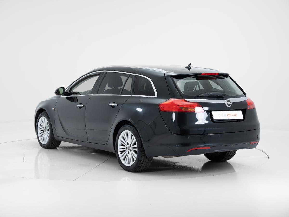 opel-insignia-sports-tourer-2011-diesel-1956cc