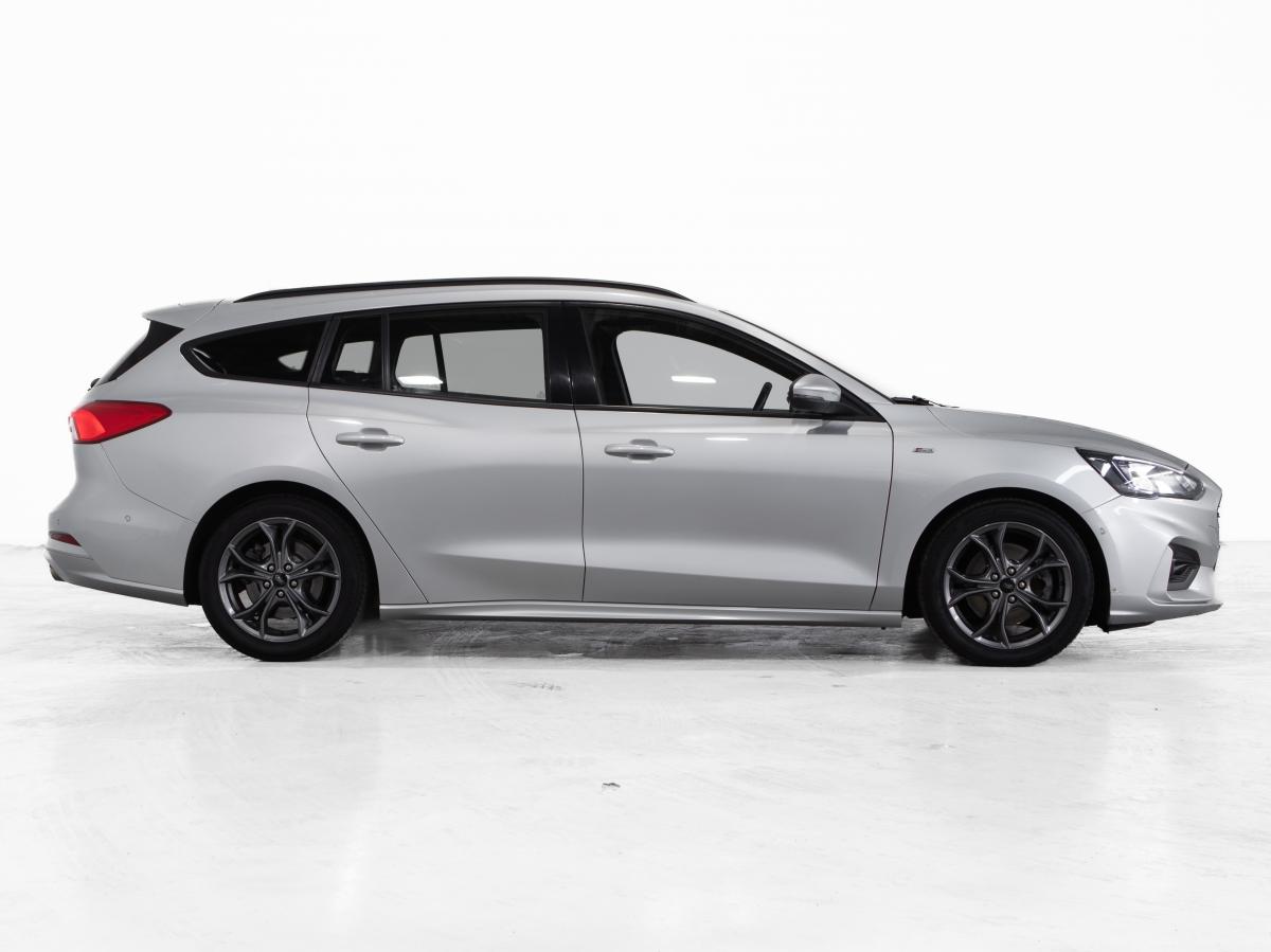 ford-focus-sw-2021-diesel-1499cc