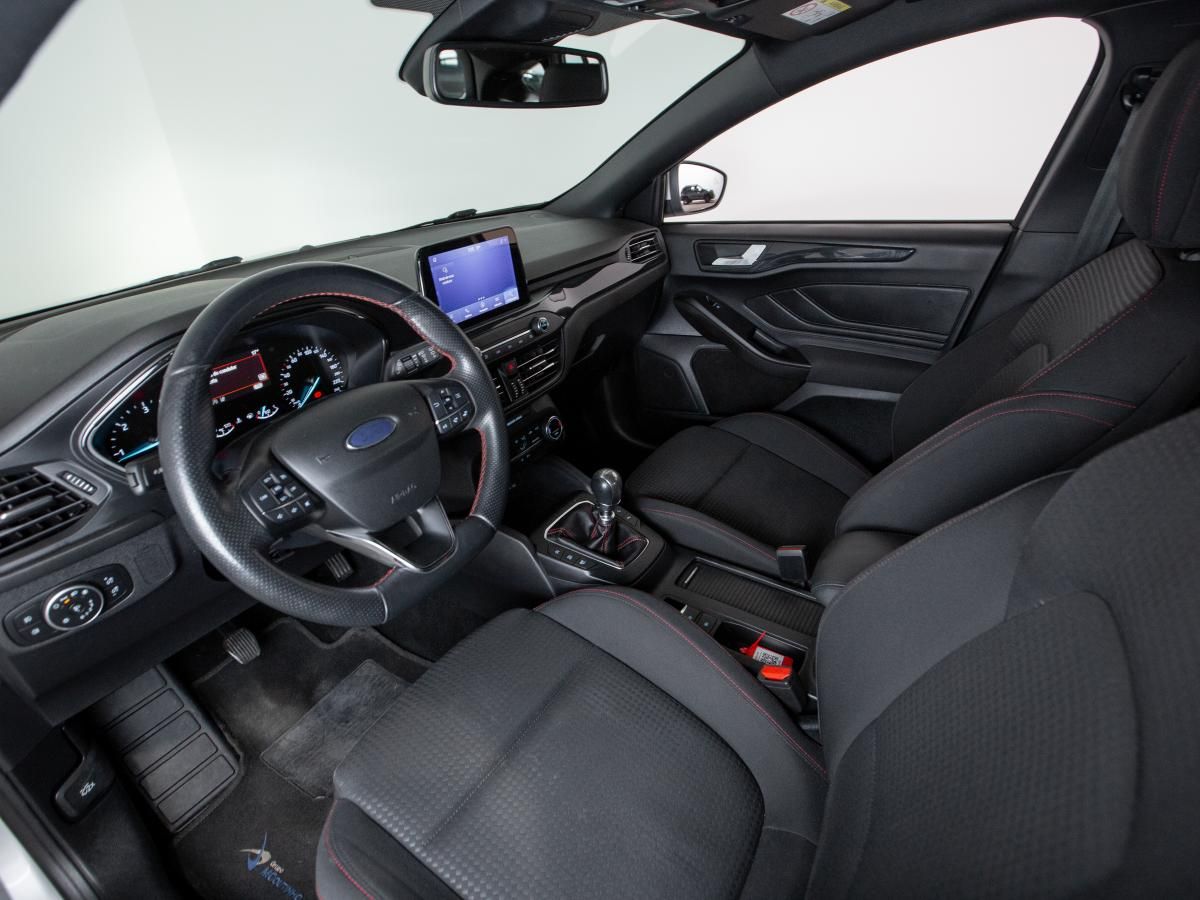 ford-focus-sw-2021-diesel-1499cc