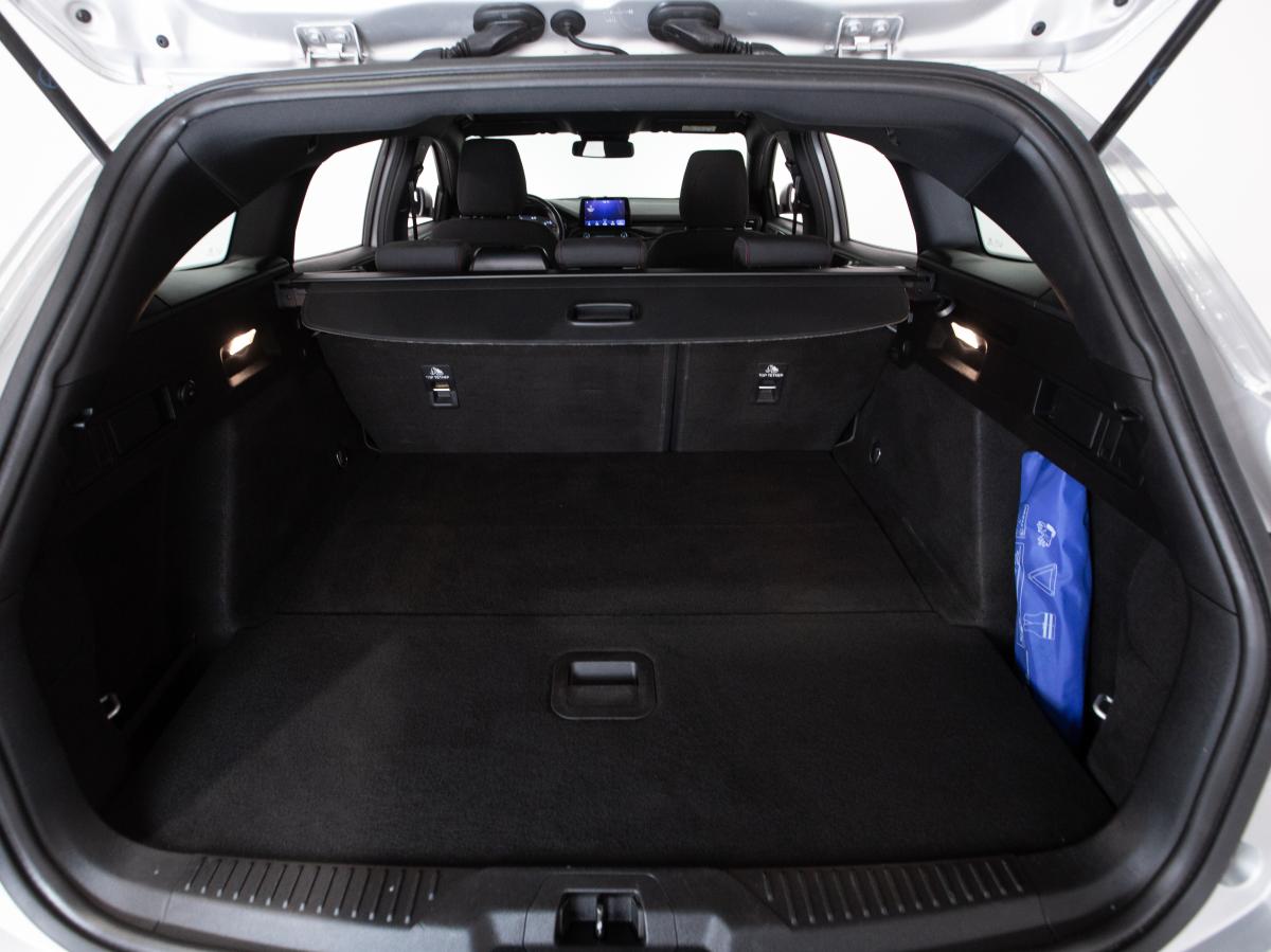 ford-focus-sw-2021-diesel-1499cc