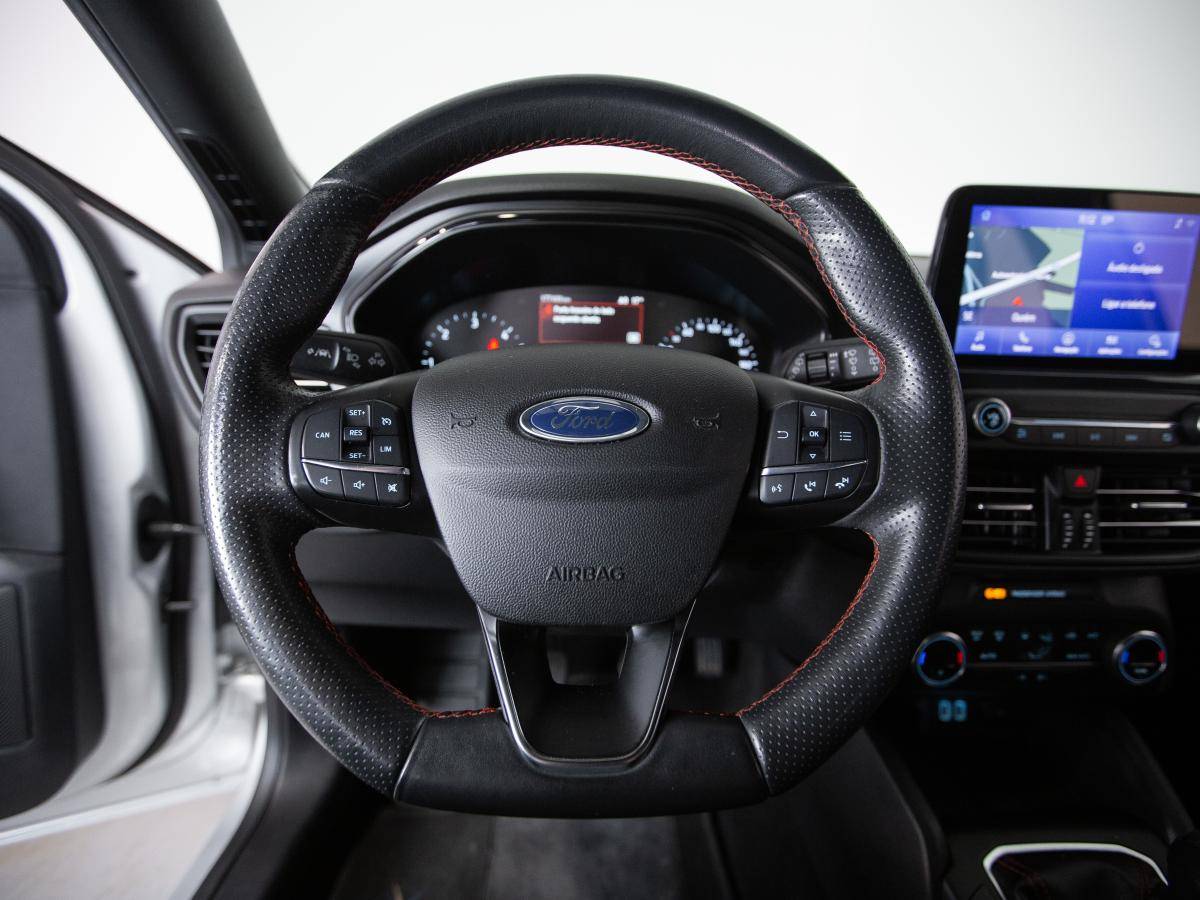 ford-focus-sw-2021-diesel-1499cc