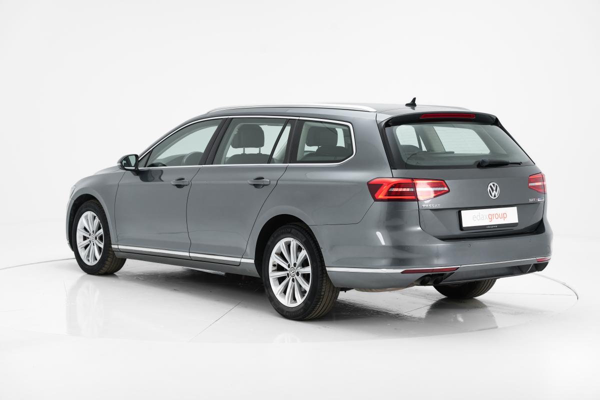 volkswagen-passat-variant-2016-diesel-1968cc