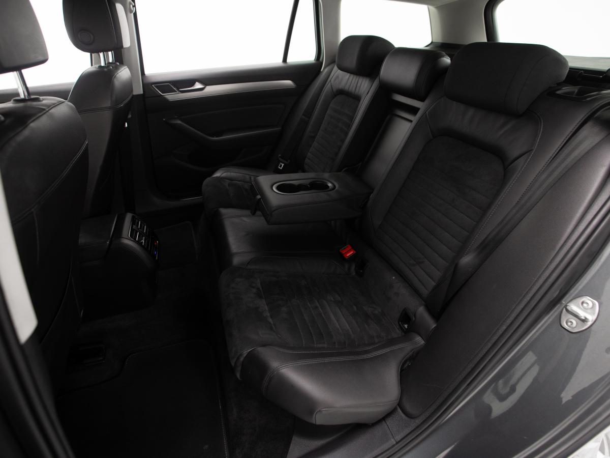 volkswagen-passat-variant-2016-diesel-1968cc