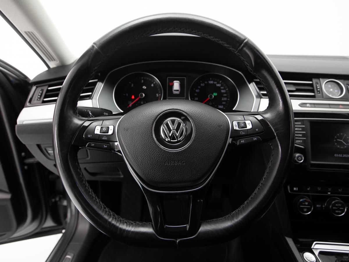 volkswagen-passat-variant-2016-diesel-1968cc