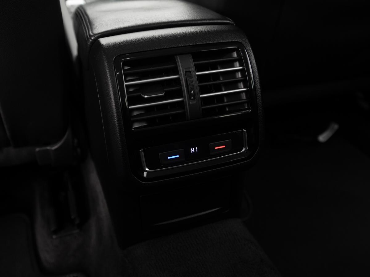volkswagen-passat-variant-2016-diesel-1968cc