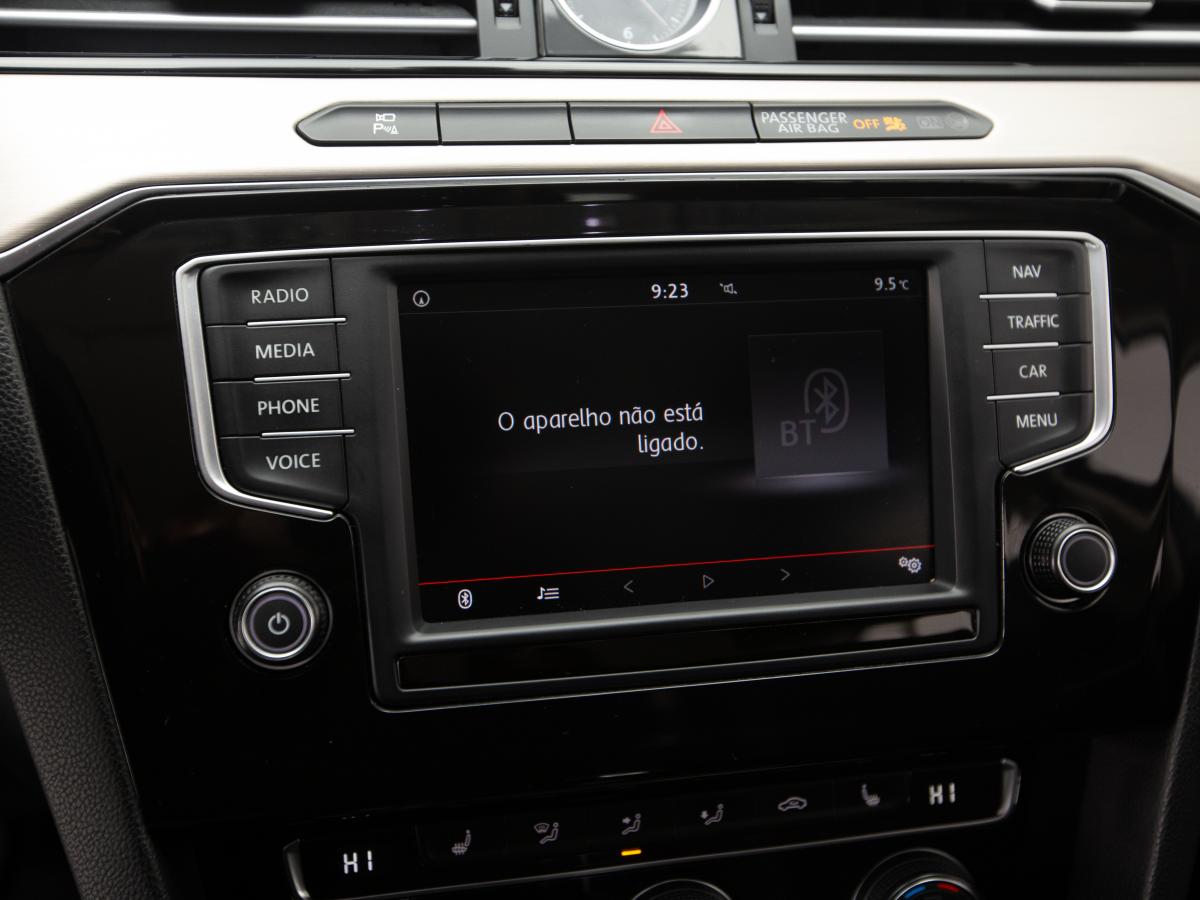 volkswagen-passat-variant-2016-diesel-1968cc