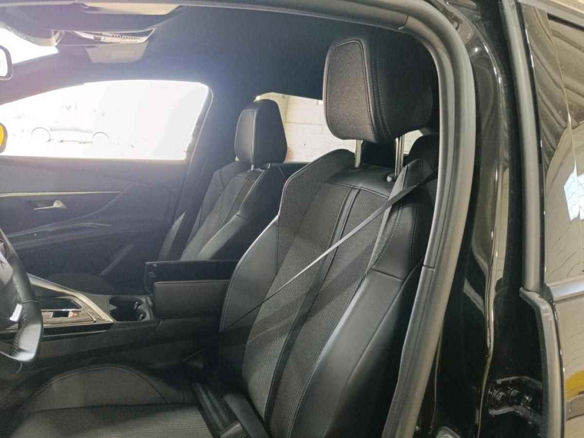 peugeot-3008-2023-hibrido-a-gasolina-1598cc