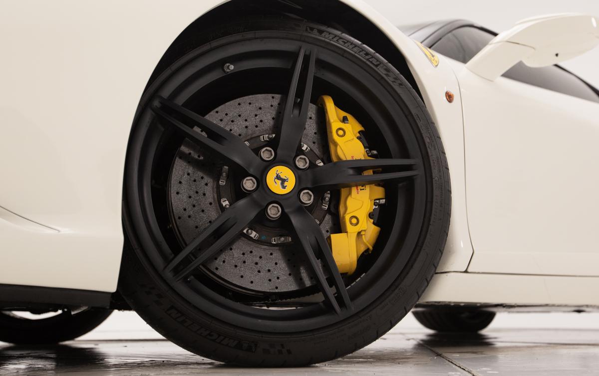 ferrari-458-2014-gasolina-4497cc