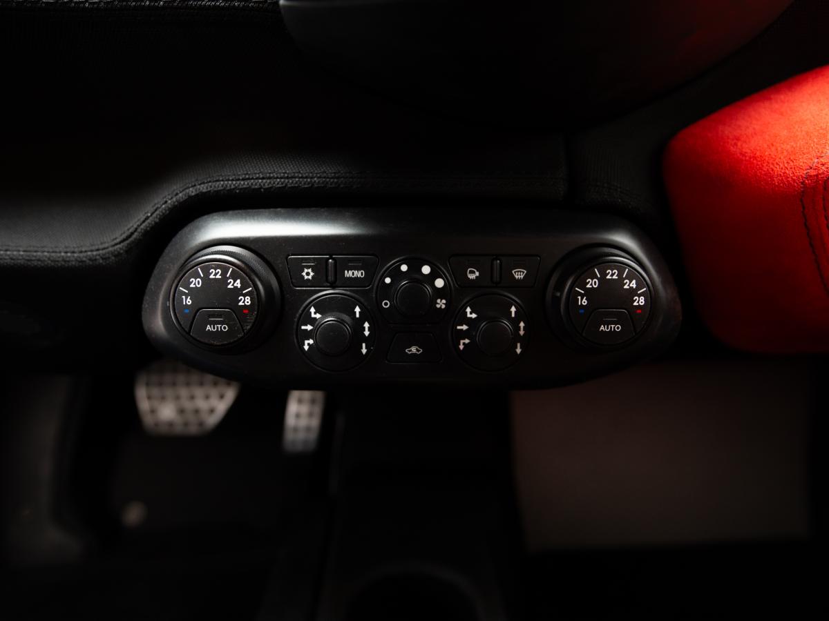 ferrari-458-2014-gasolina-4497cc
