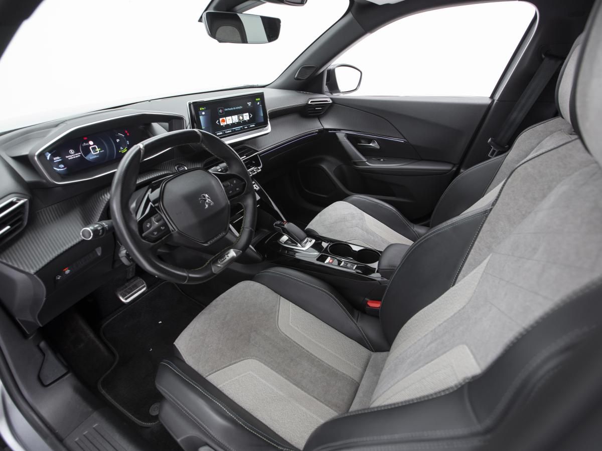 peugeot-e-2008-2021-eletrico-0cc