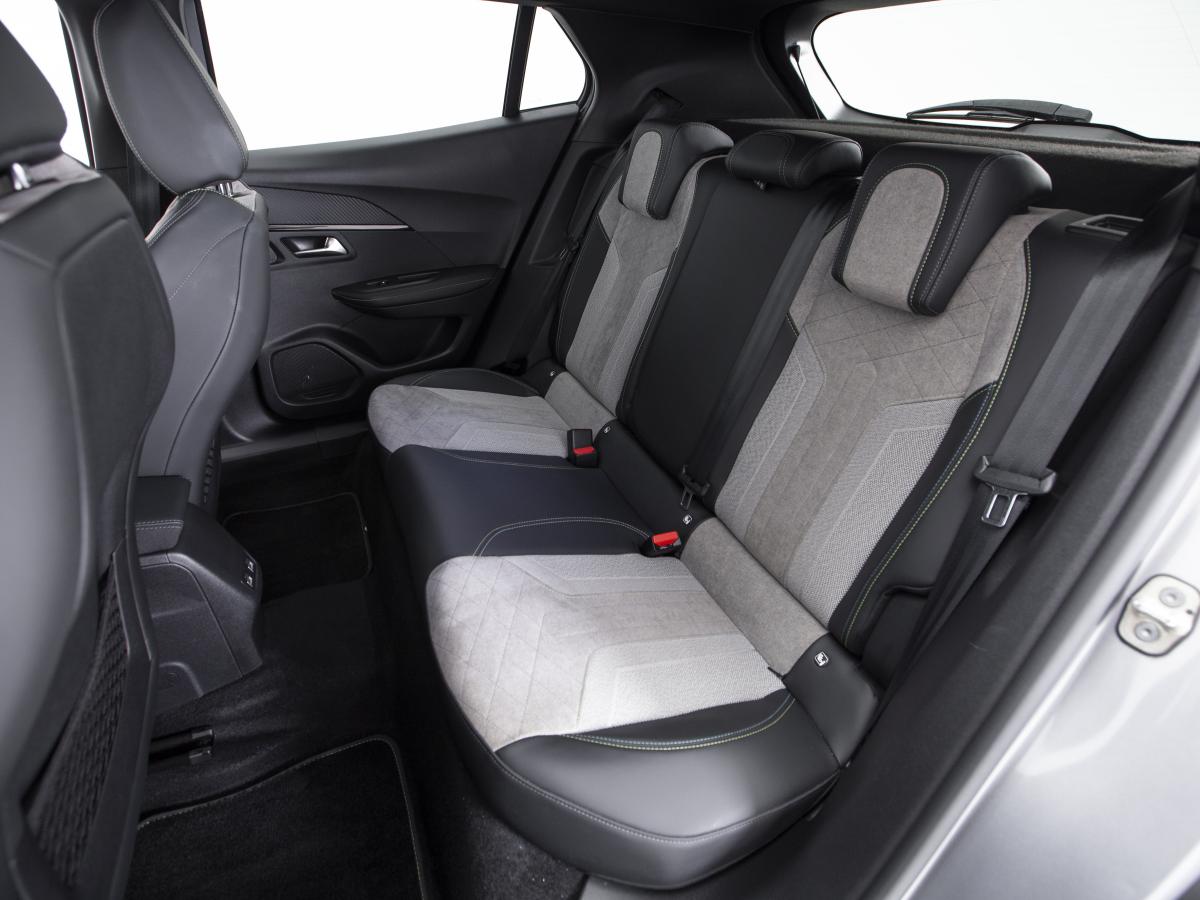 peugeot-e-2008-2021-eletrico-0cc