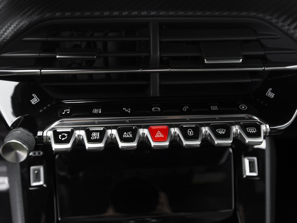 peugeot-e-2008-2021-eletrico-0cc