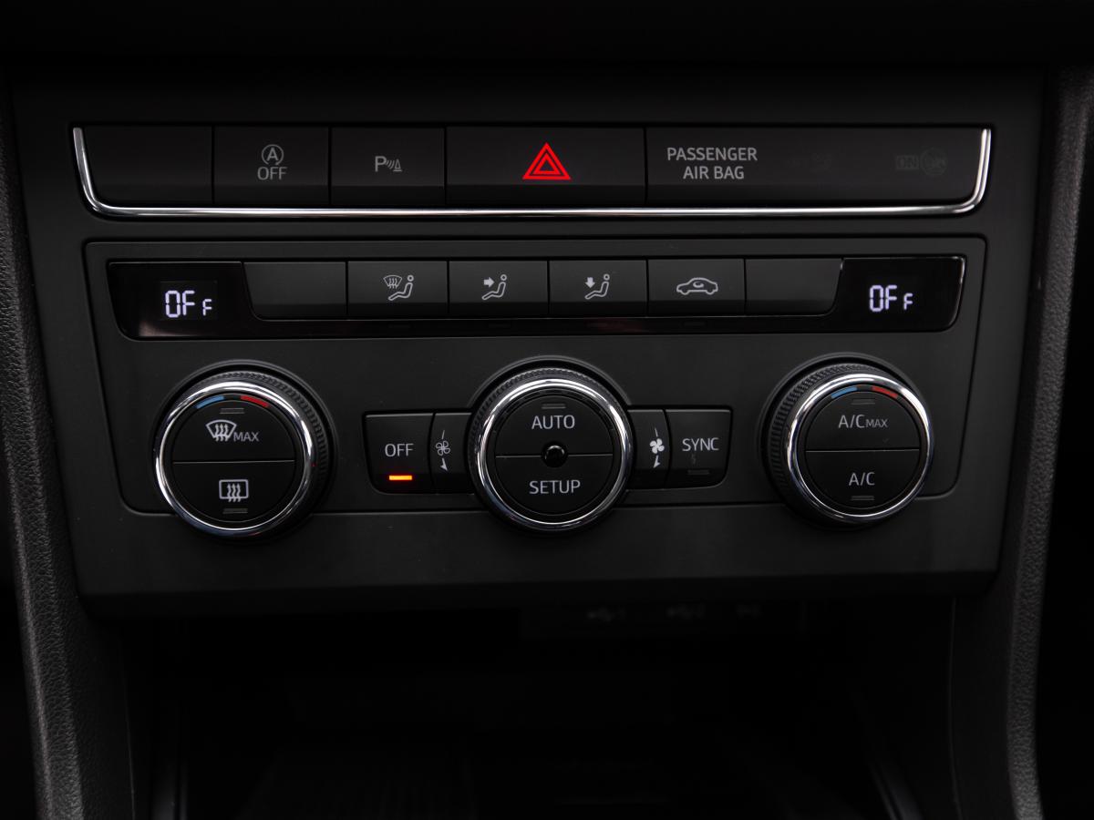 seat-leon-2019-gasolina-999cc