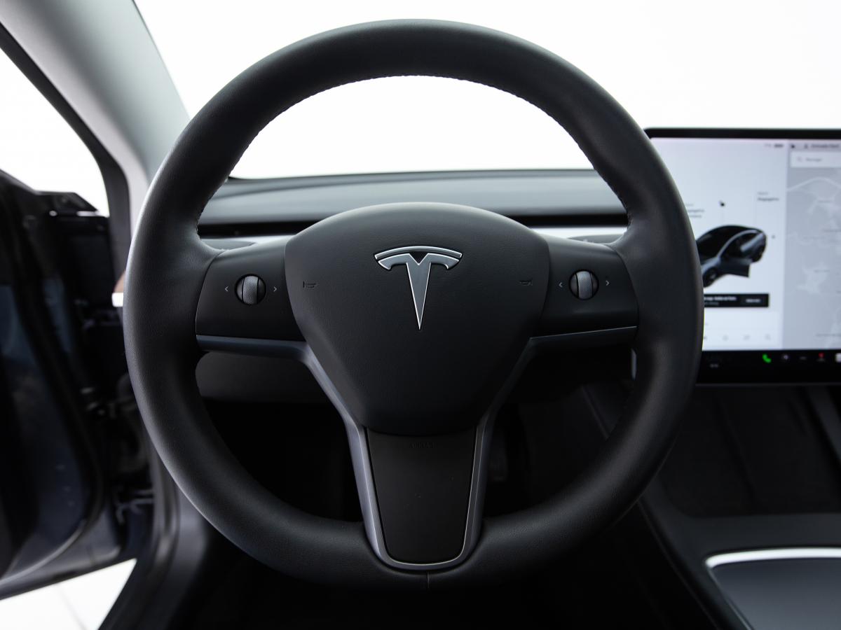 tesla-model-3-2021-eletrico-0cc