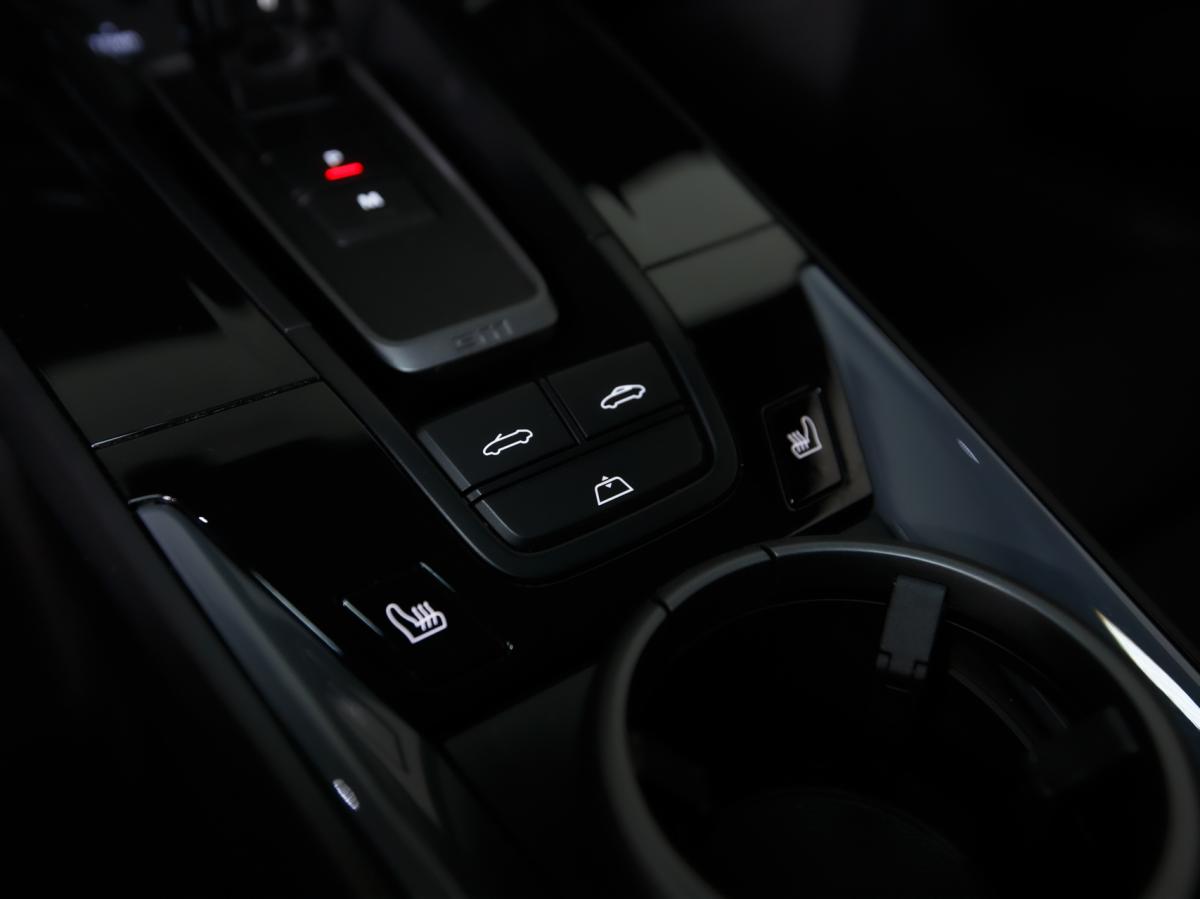 porsche-911-2025-gasolina-3591cc