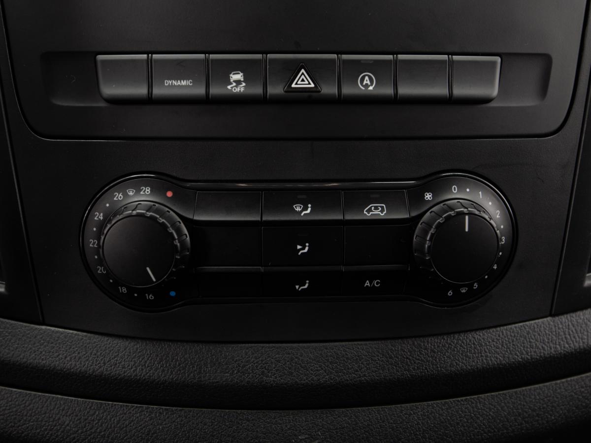 mercedes-benz-vito-2022-diesel-1950cc