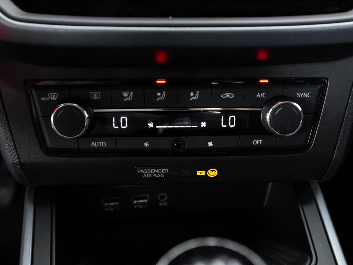 seat-arona-2019-diesel-1598cc