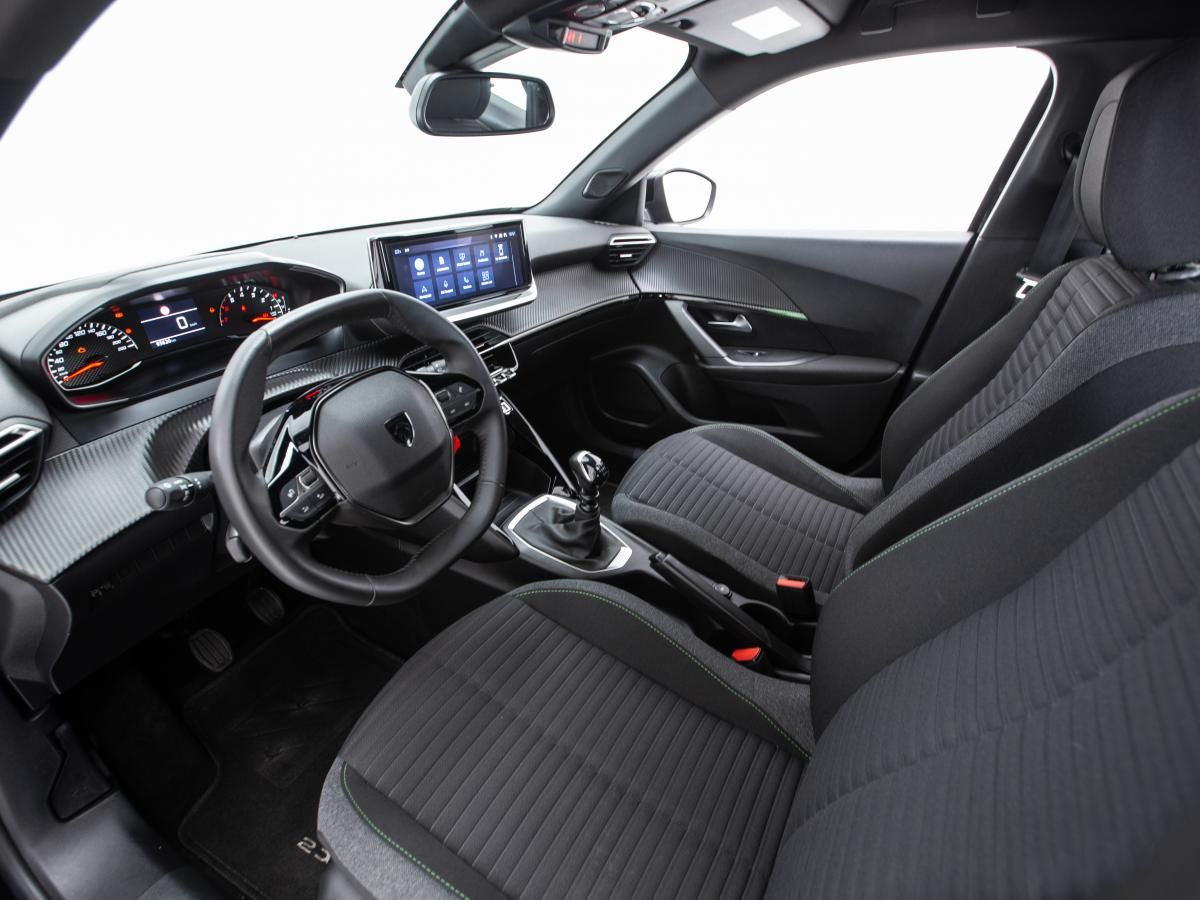 peugeot-2008-2023-gasolina-1199cc