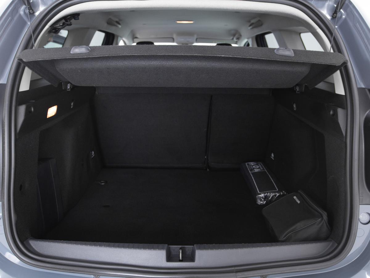 dacia-duster-2023-gasolina-1332cc