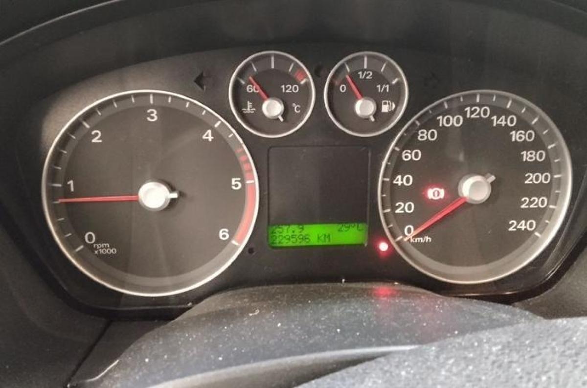 ford-focus-2006-diesel-1560cc