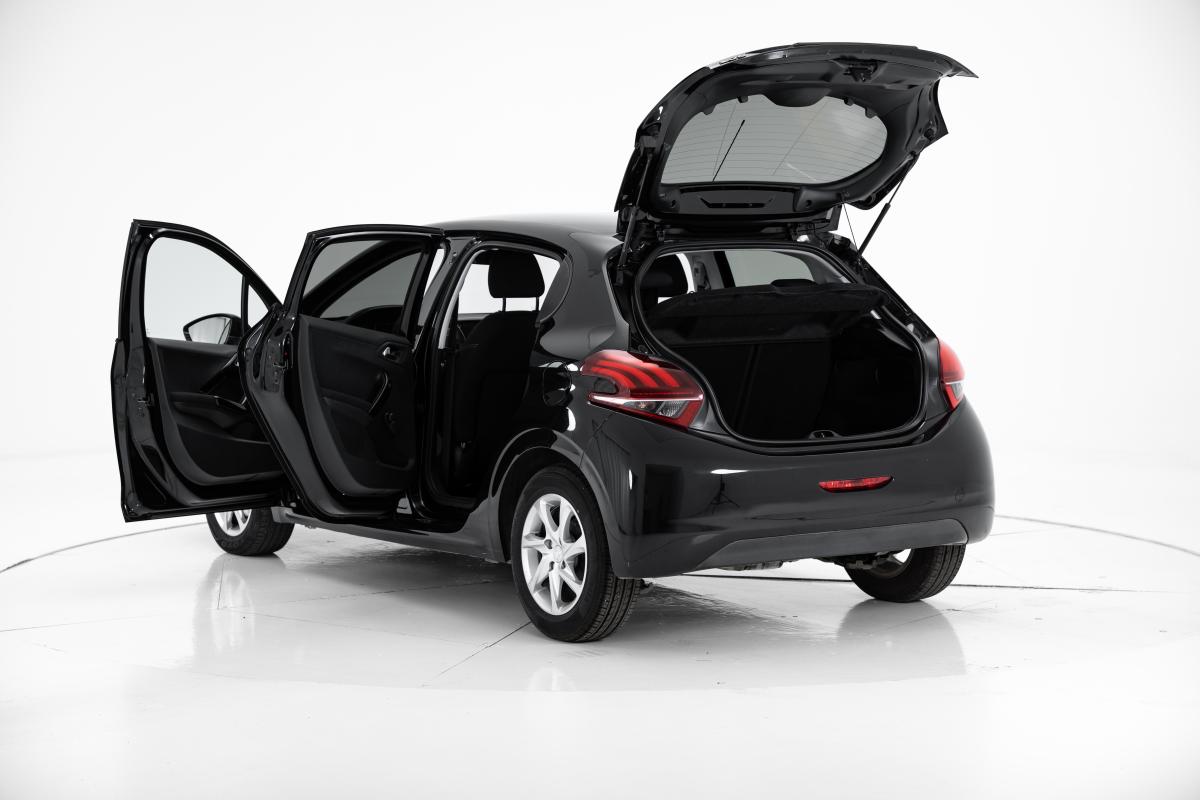 peugeot-208-2016-diesel-1560cc