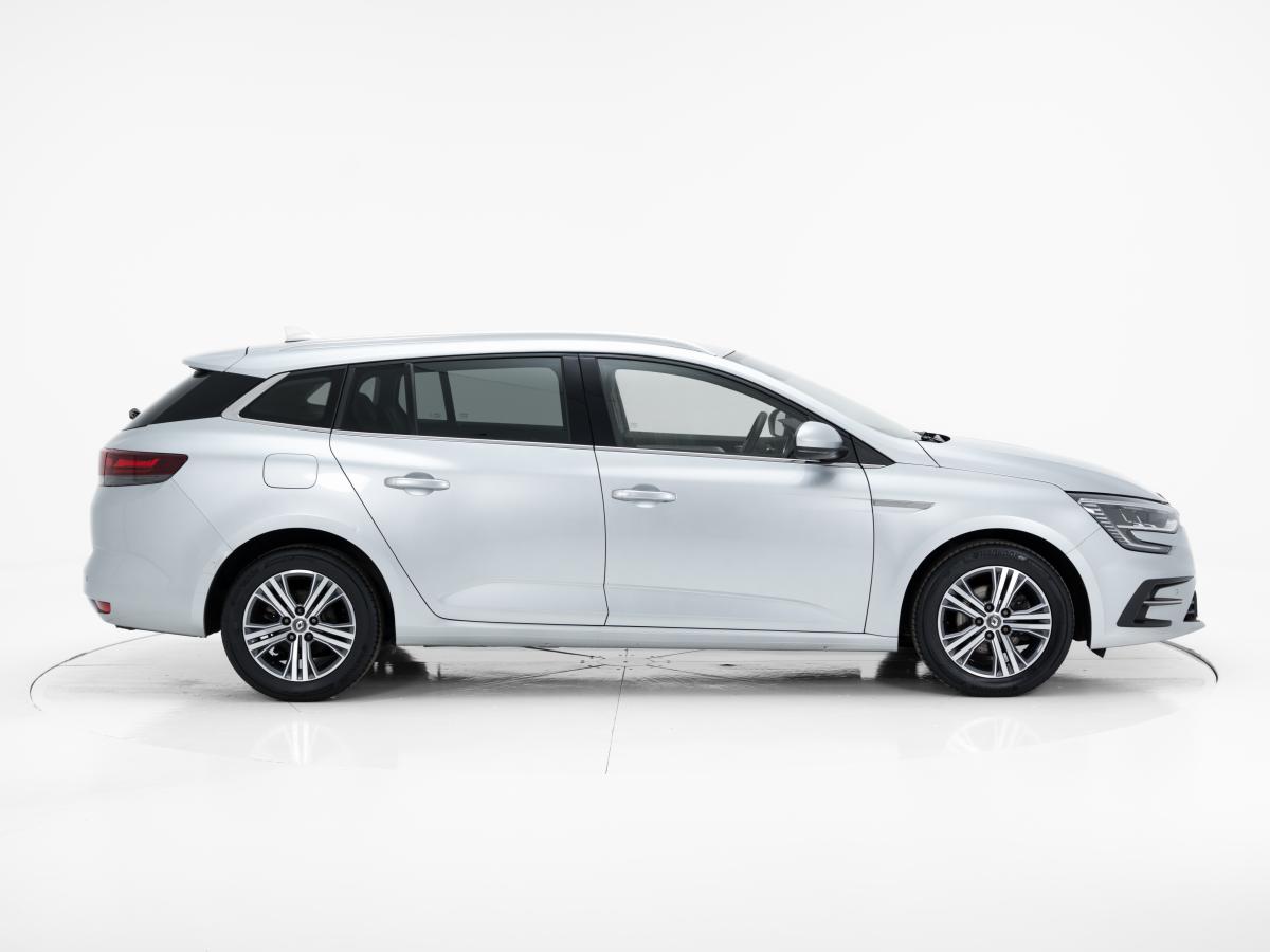 renault-megane-sport-tourer-2022-diesel-1461cc