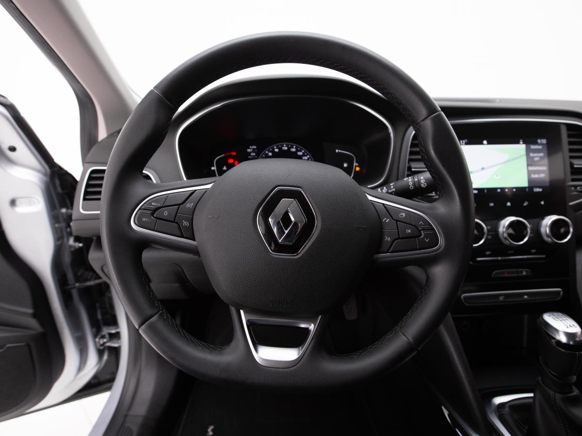 renault-megane-sport-tourer-2022-diesel-1461cc