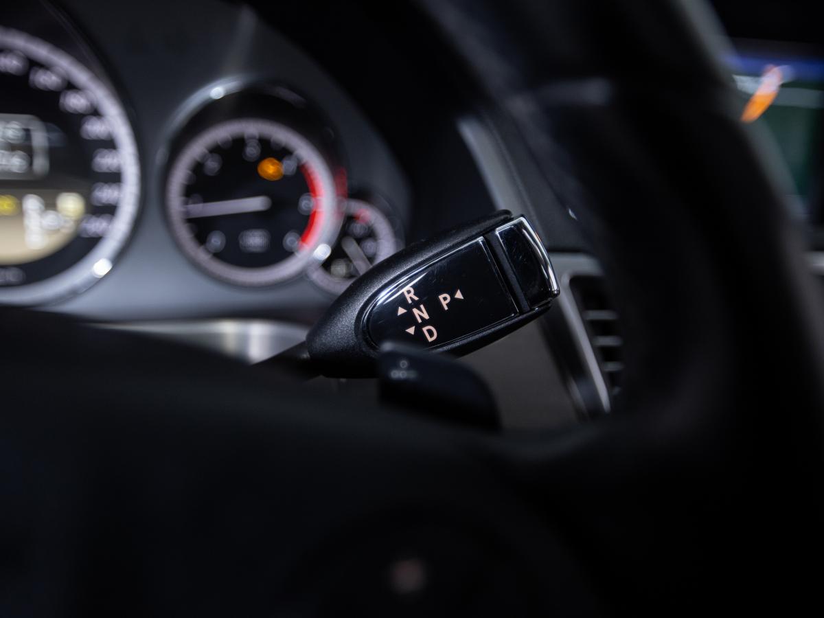 mercedes-benz-classe-e-2011-diesel-2143cc