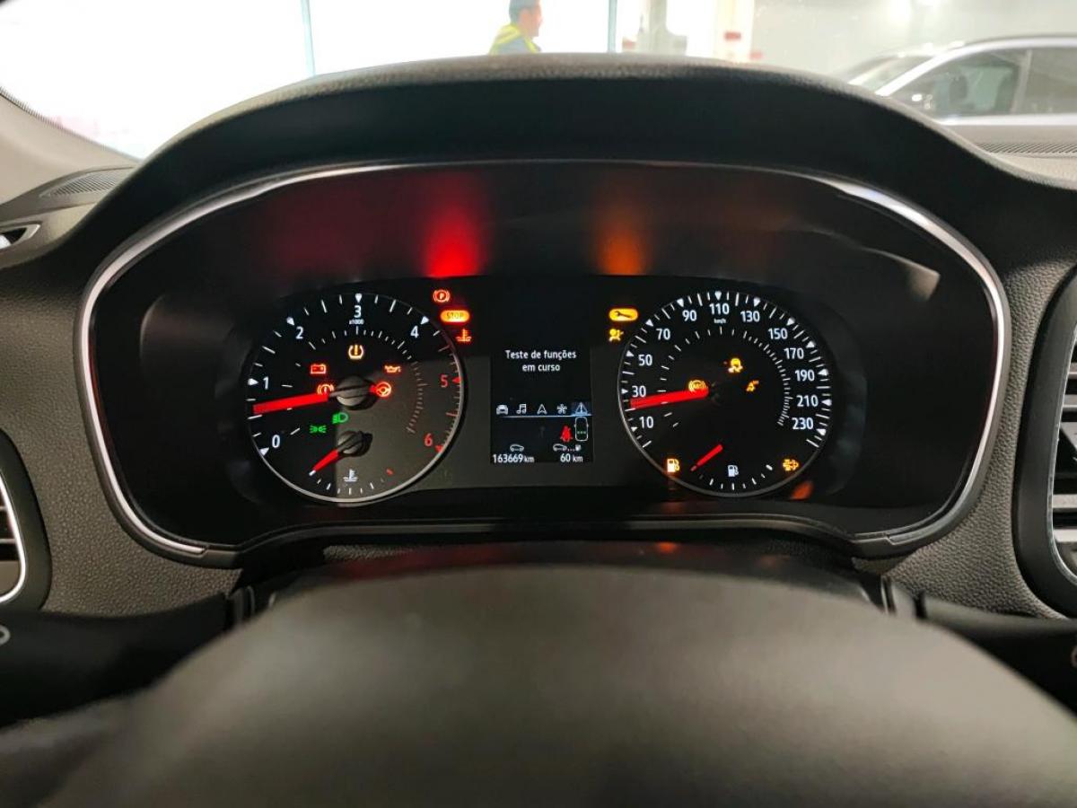 renault-megane-sport-tourer-2021-diesel-1461cc