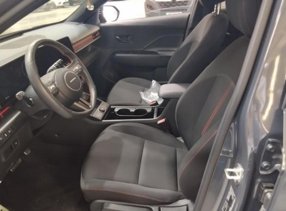 hyundai-kauai-2023-hibrido-a-gasolina-1580cc