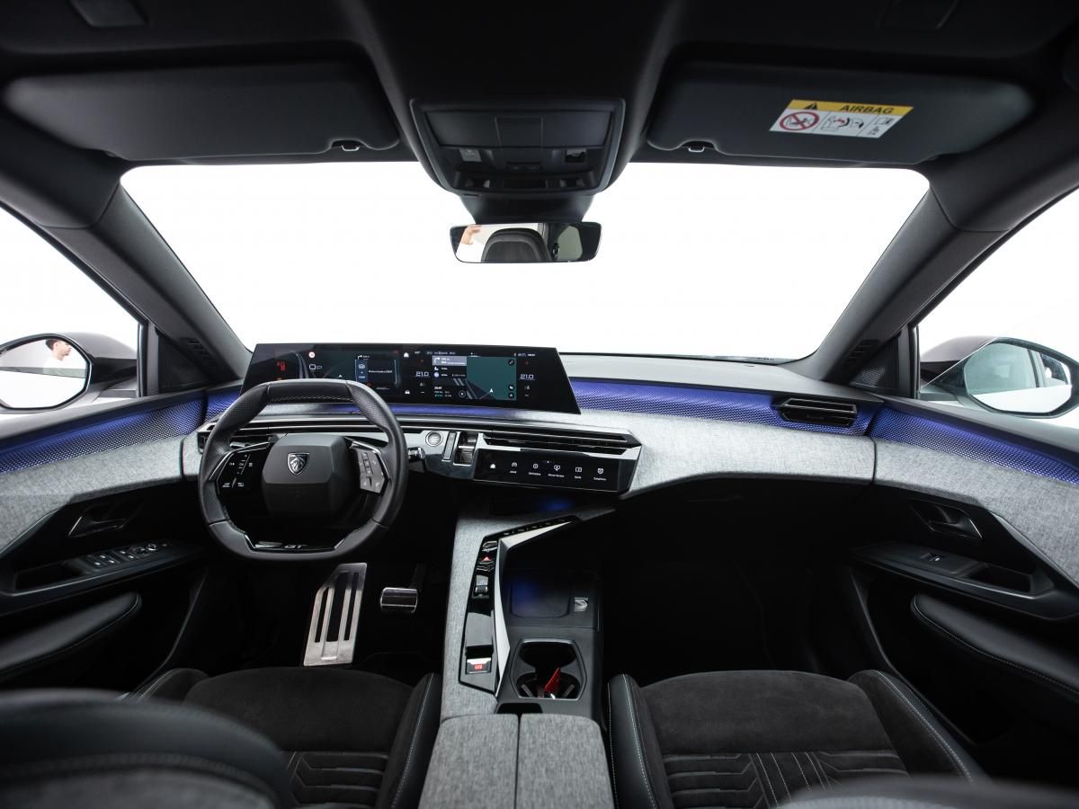 peugeot-e-2008-2024-eletrico-0cc