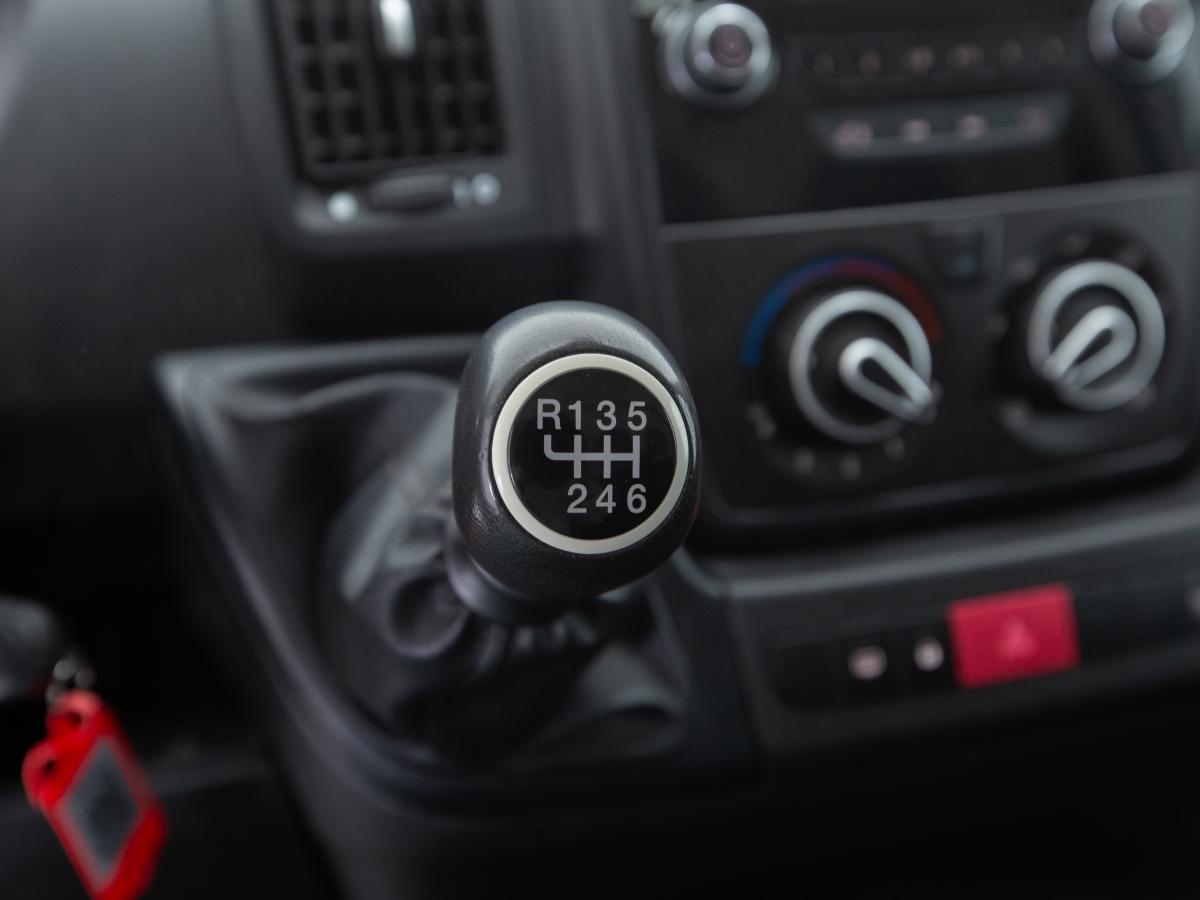 peugeot-boxer-2020-diesel-2179cc