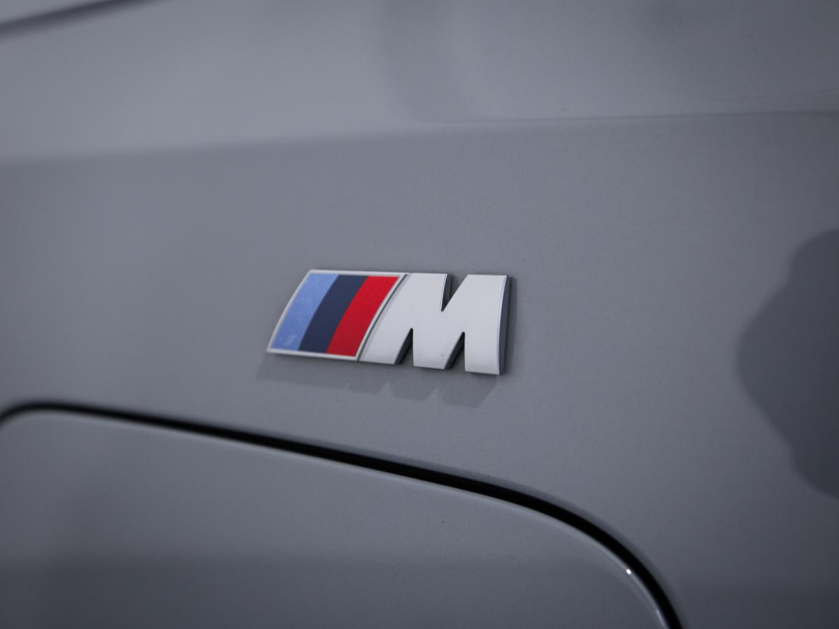 bmw-serie-5-2023-hibrido-a-gasolina-1998cc